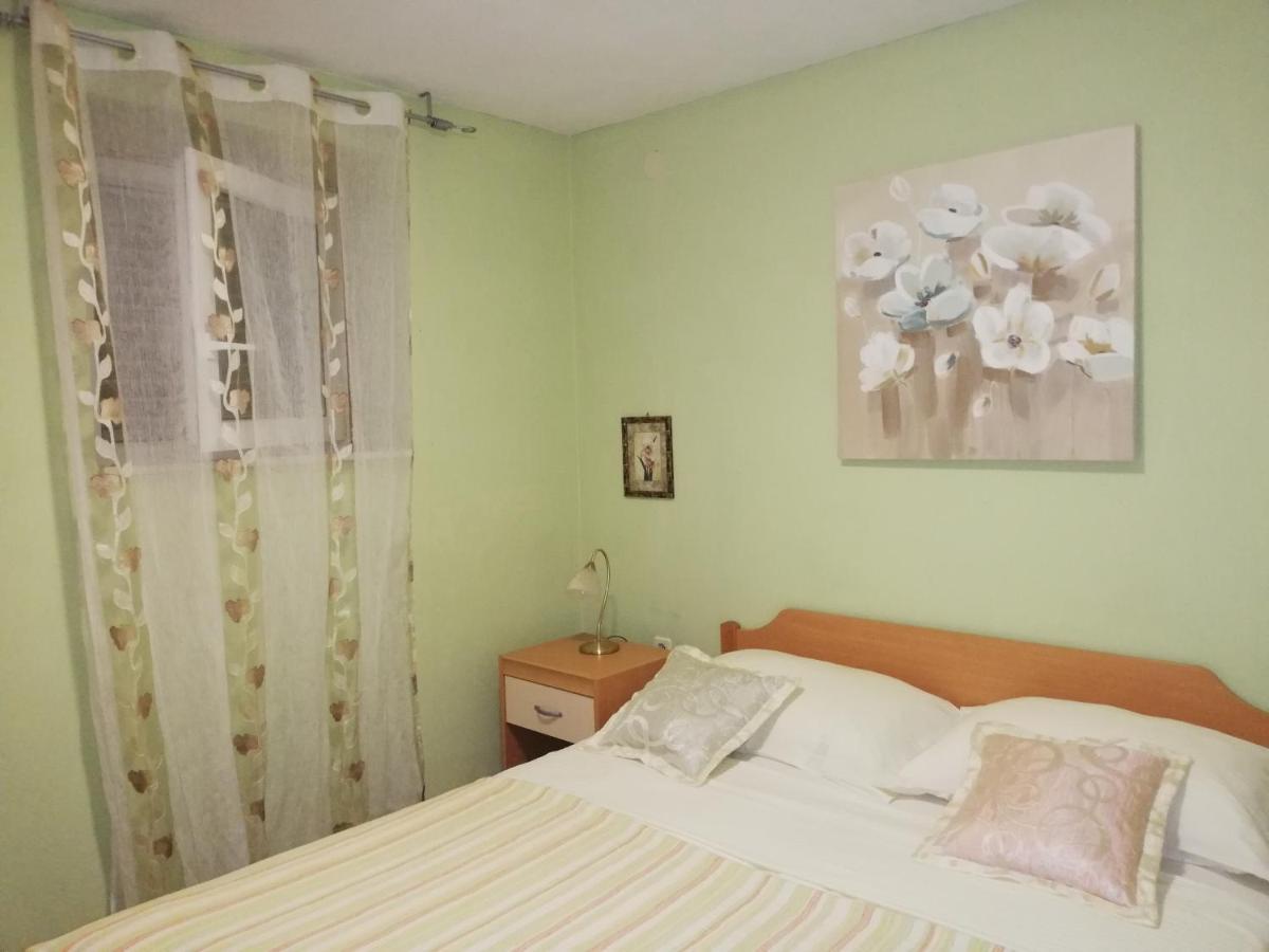 I&J Relaxing Beach Apartments Račišće المظهر الخارجي الصورة