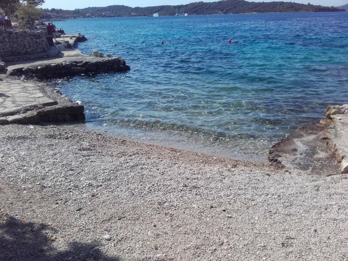 I&J Relaxing Beach Apartments Račišće المظهر الخارجي الصورة